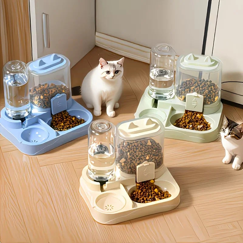 2-in-1 Travel Pet Feeder
