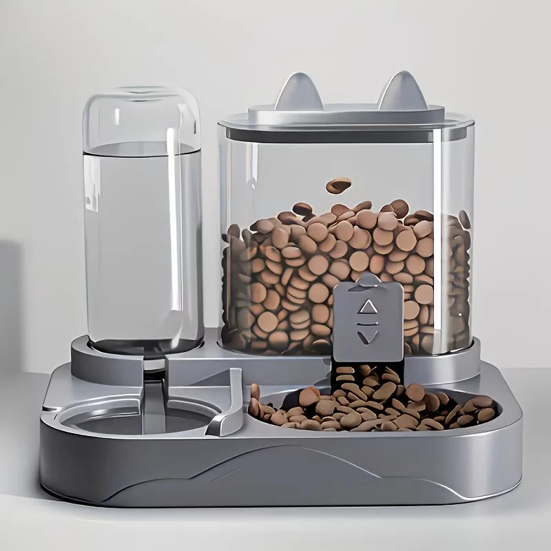 2-in-1 Travel Pet Feeder